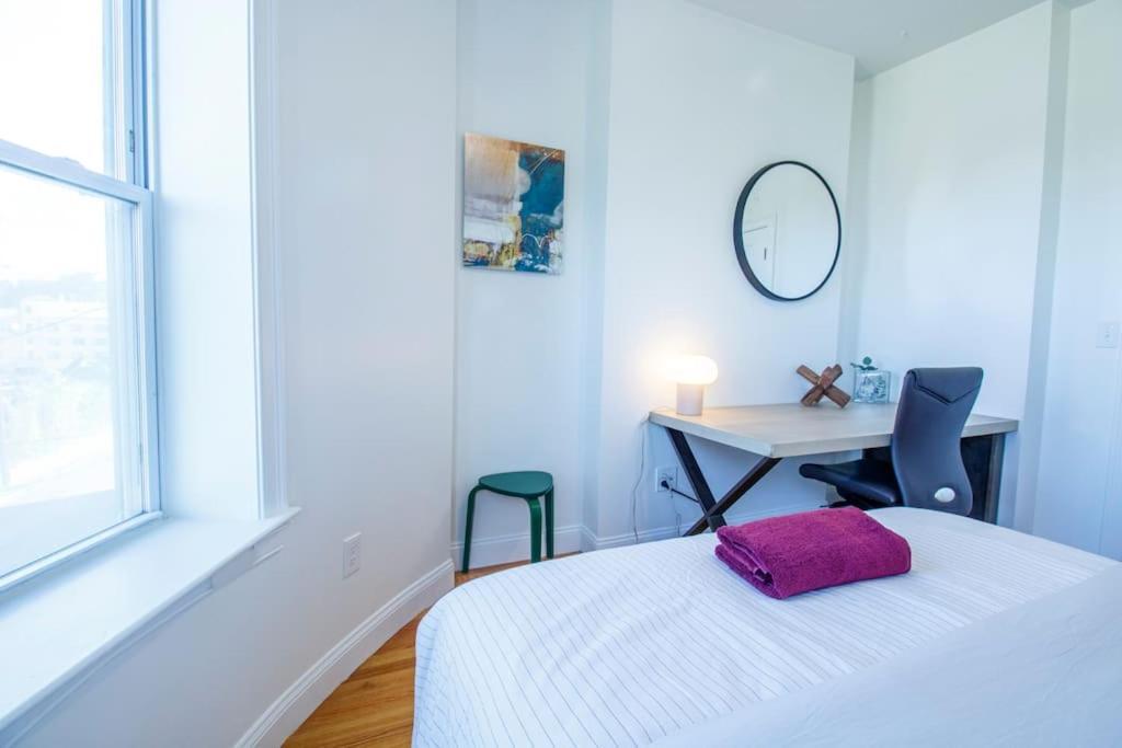 4Br 1,5Bh Sunny Apt In Roxbury Apartment Boston Room photo